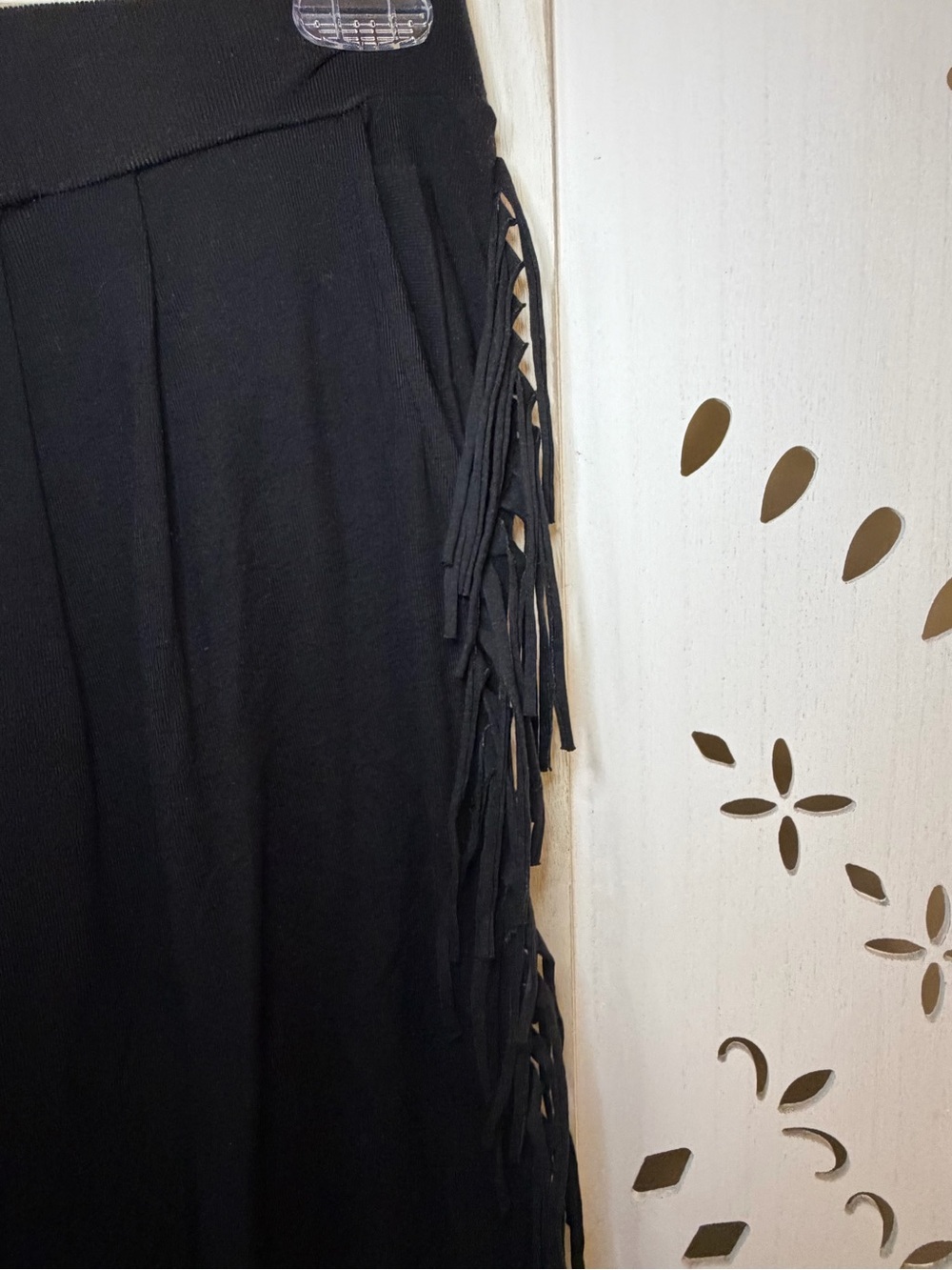 Amuse Society Black Fringe Stretch Jogger Pants - Picture 3 of 11